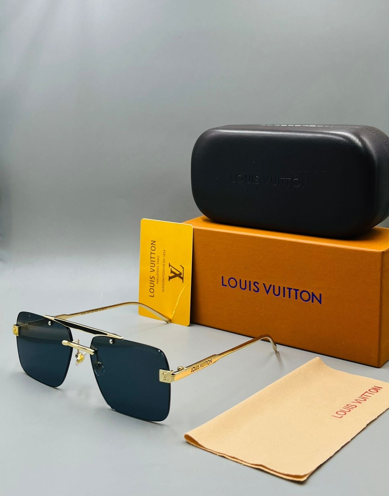 Louis Vuitton Unisex Sunglasses