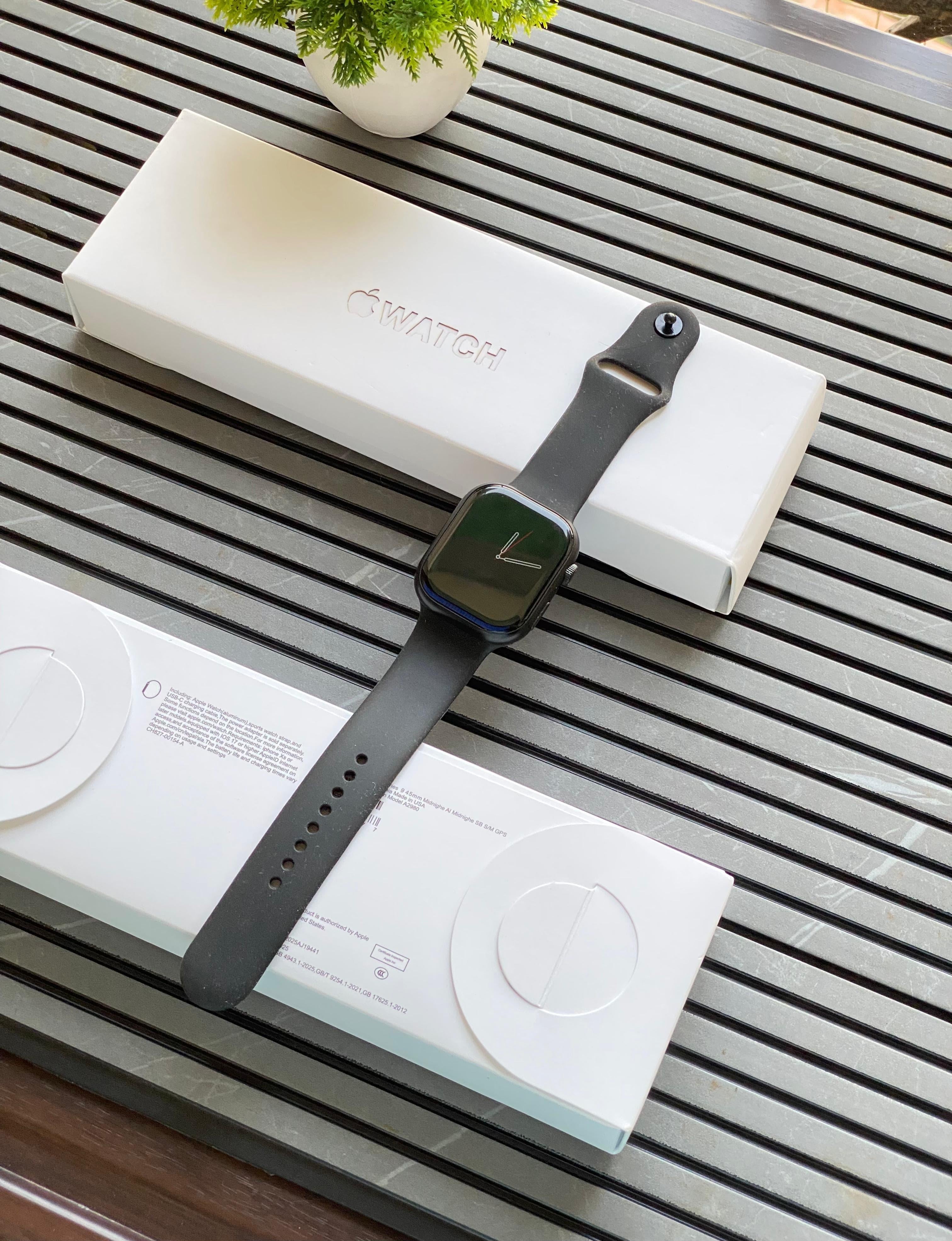 Series 10 Smartwatch