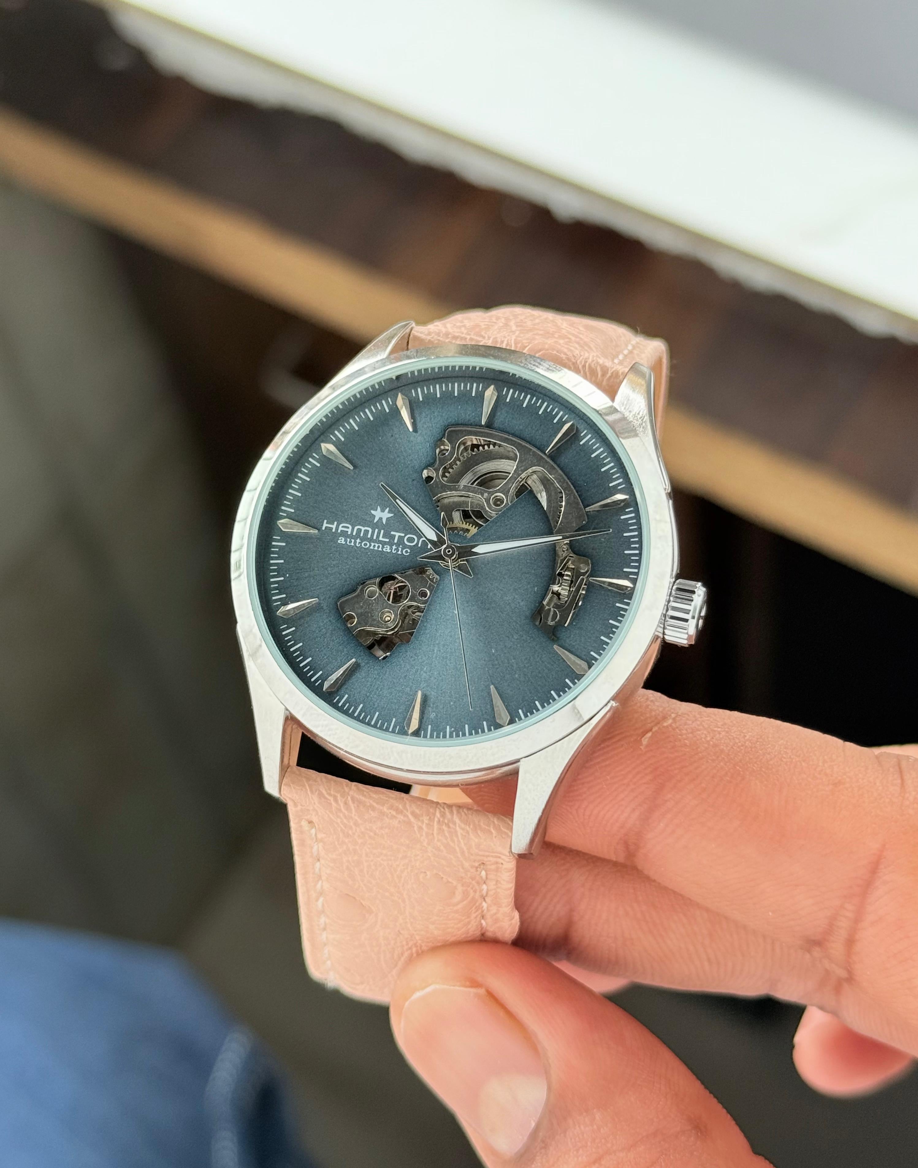 Hamilton Jazzmaster Open Heart H32675560