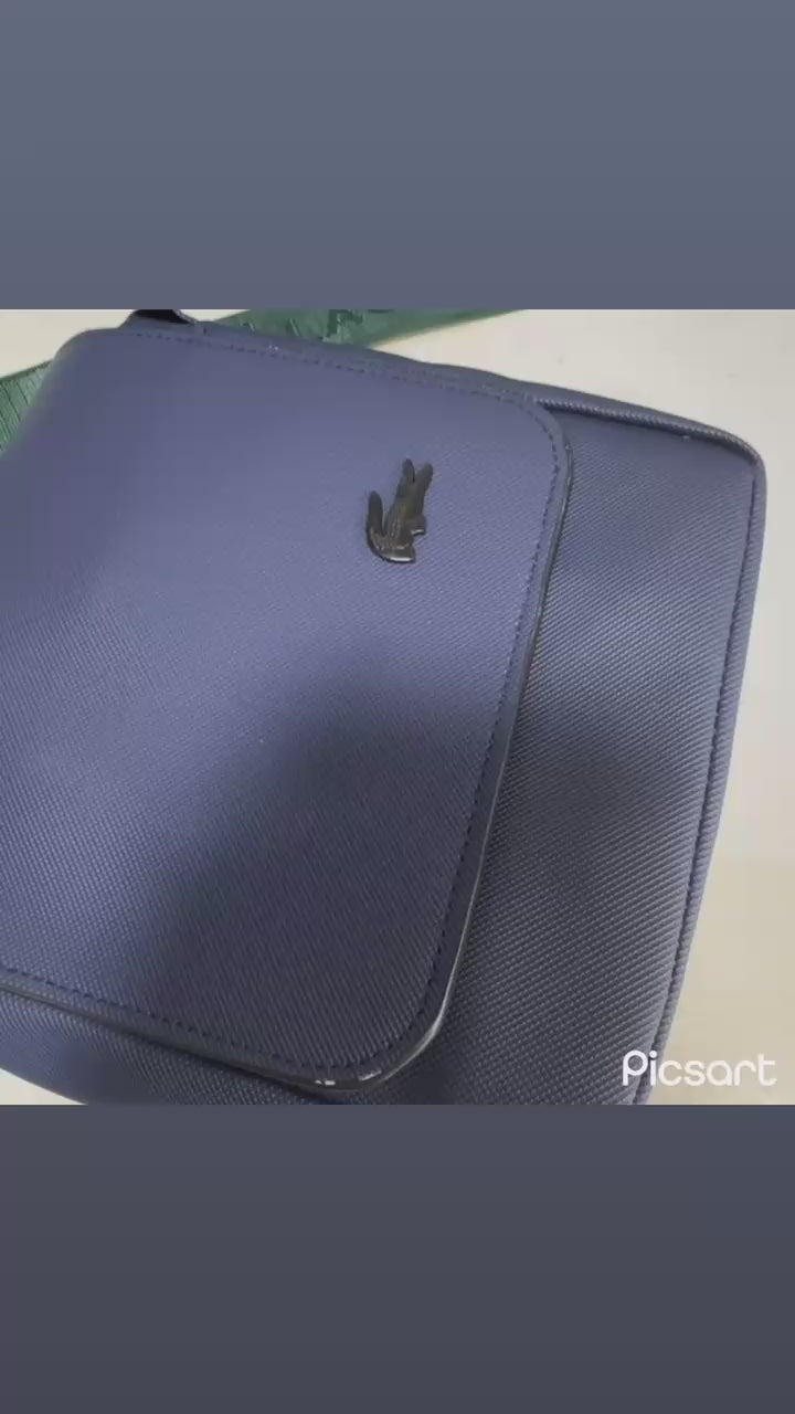 Lacoste Petite
