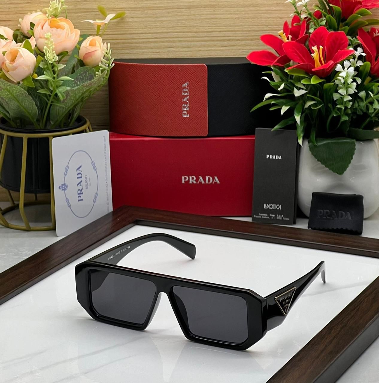 Prada Unisex Uv Lens Sunglasses