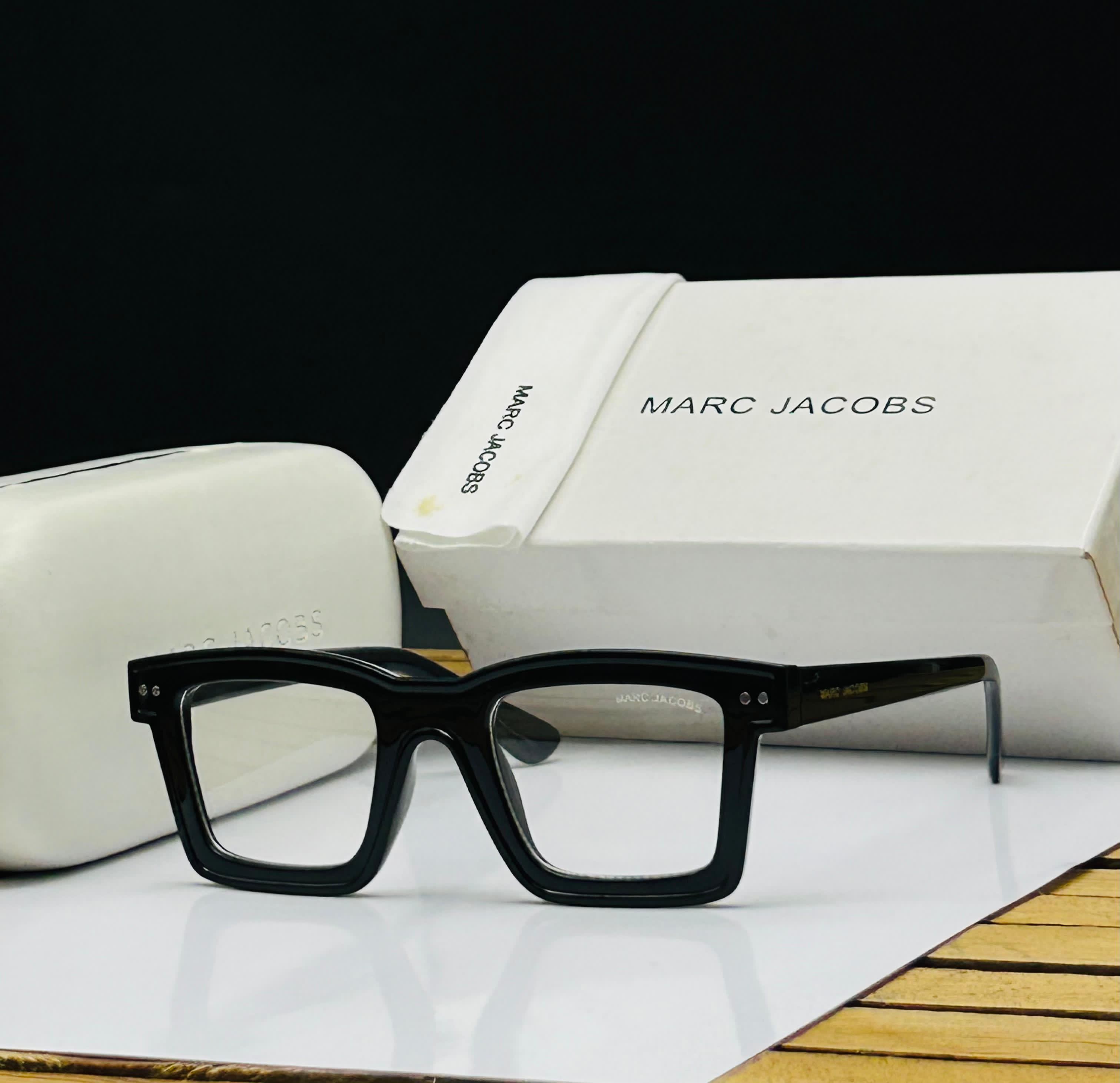 Marc Jacobs Uv Lens