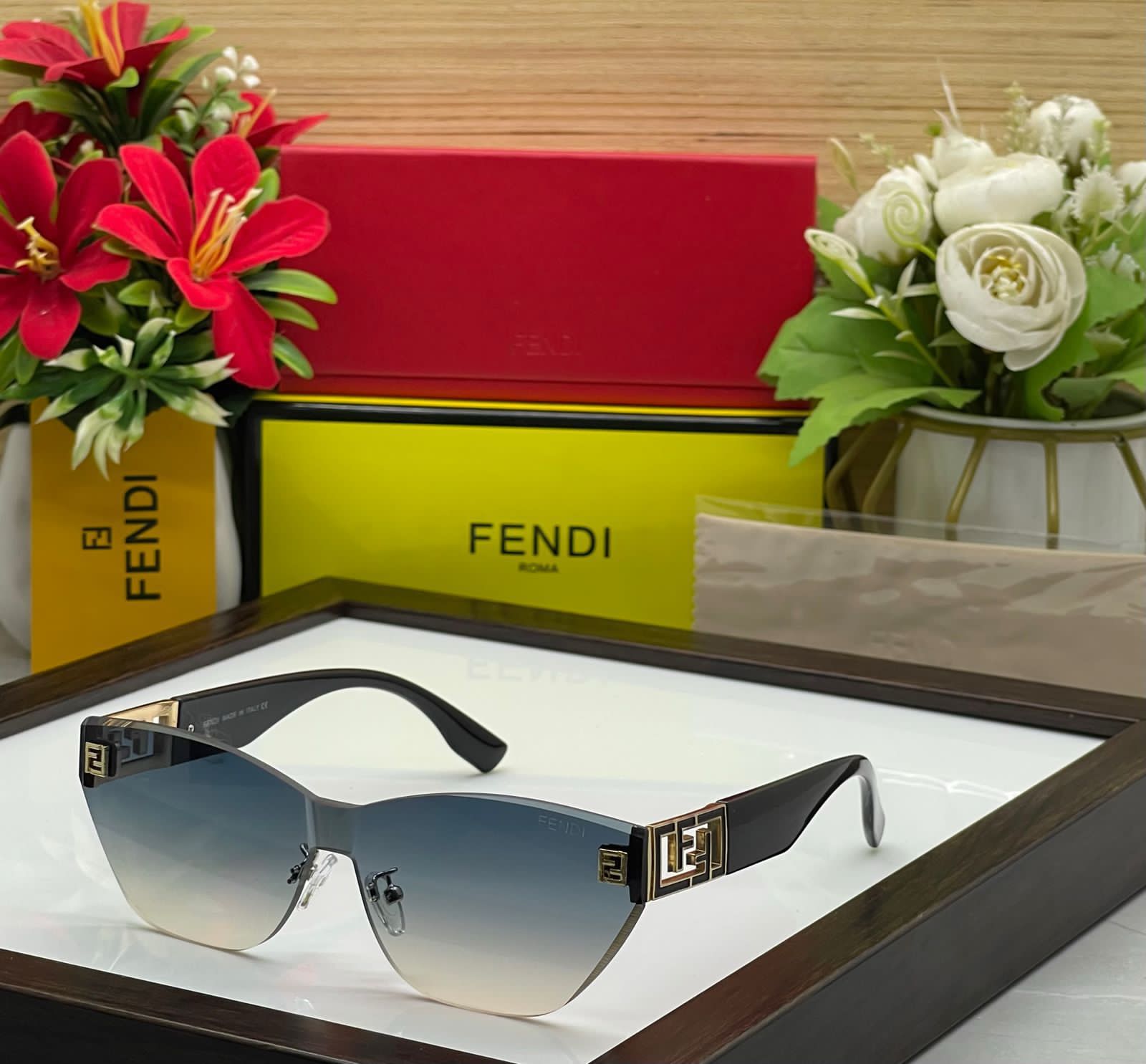 Fendi Unisex Sunglasses