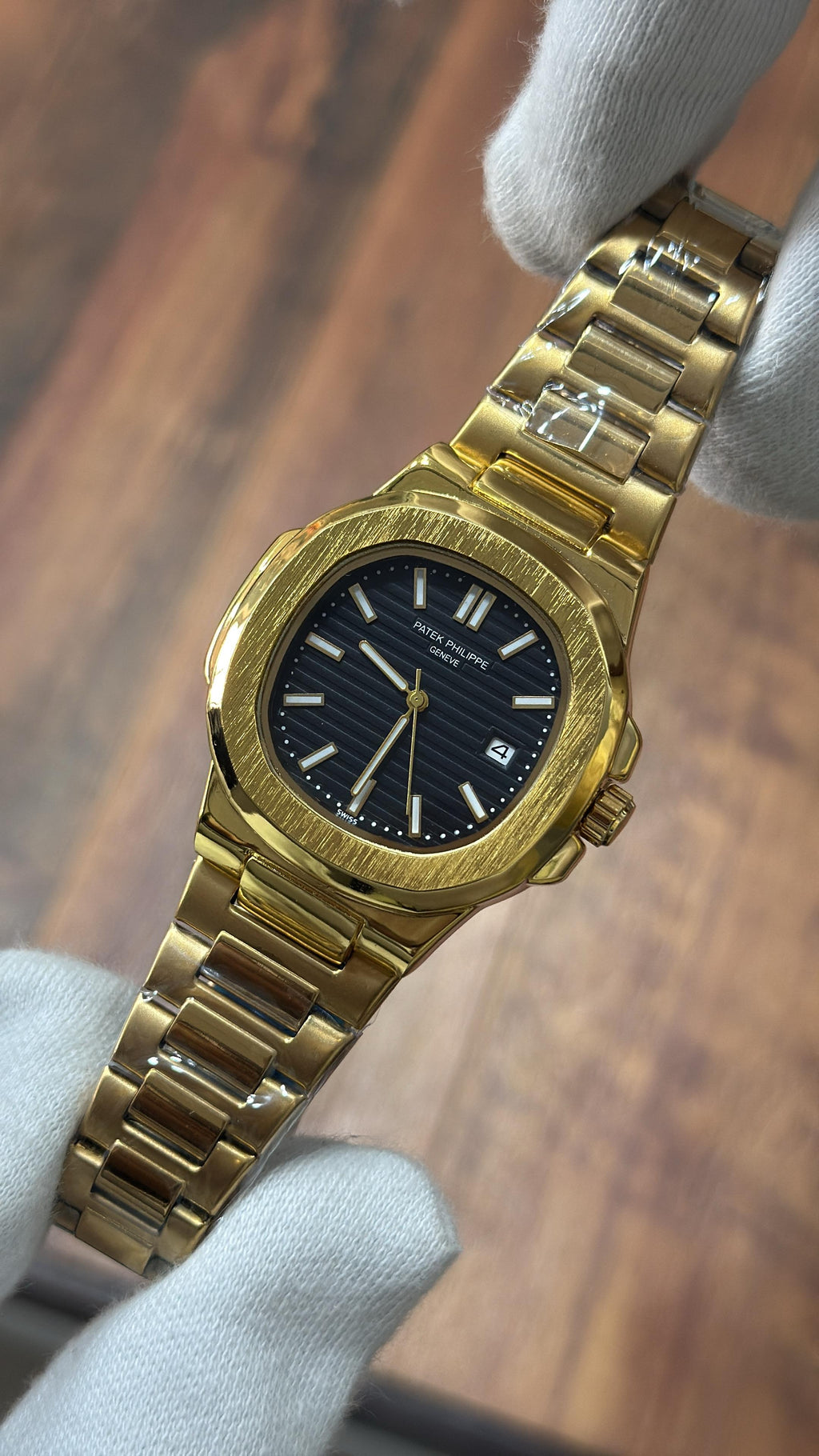 Patek Philippe Geneve Golden Bracelet Black Dial