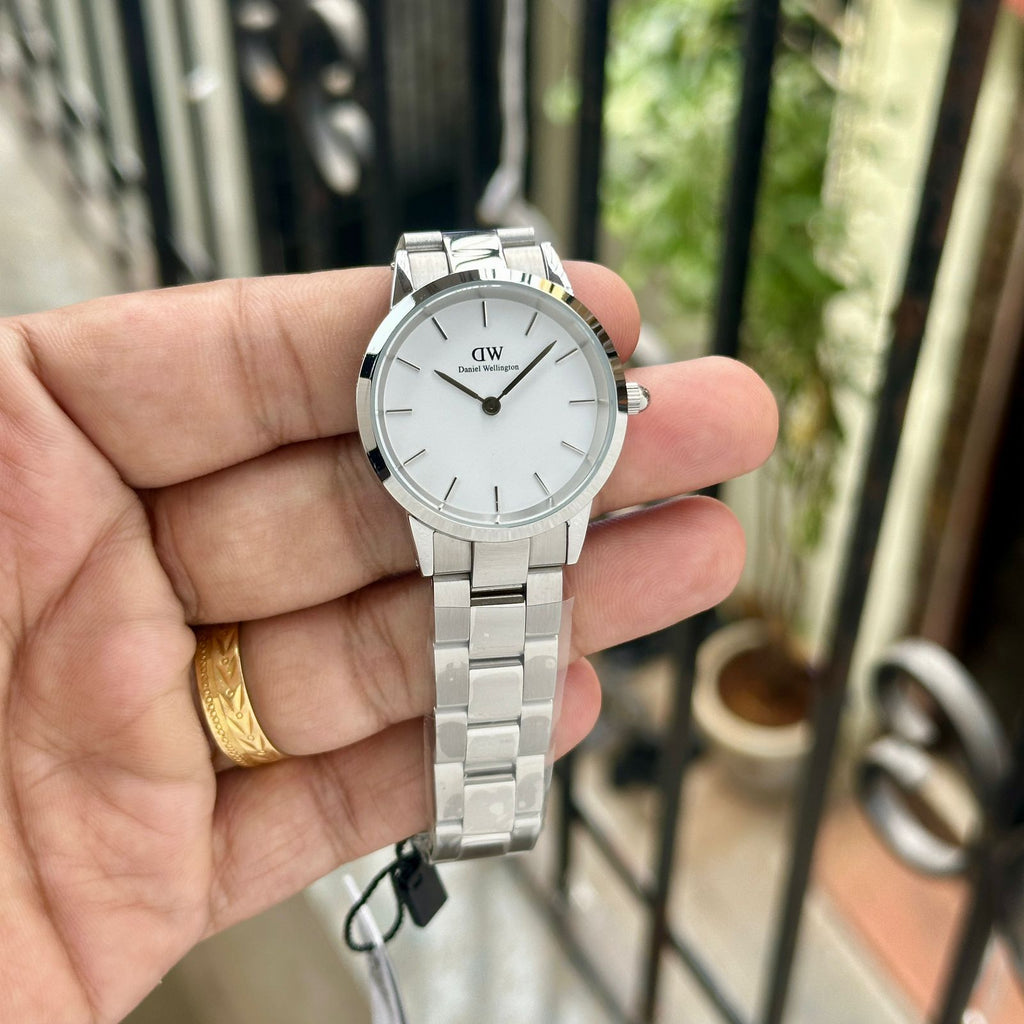 Daniel Wellington Iconic Link