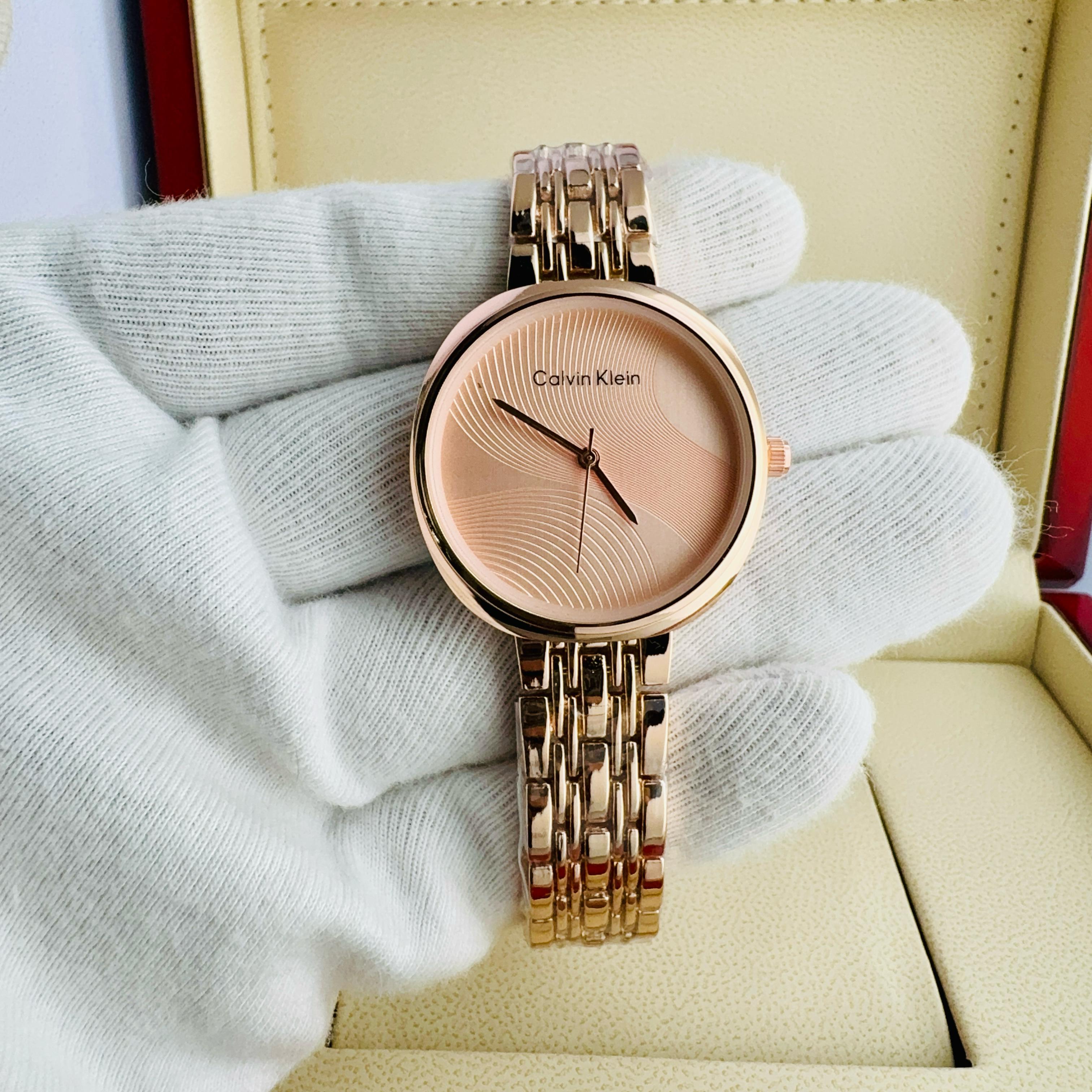 Calvin Klein Twisted Bezel Bracelet Edition