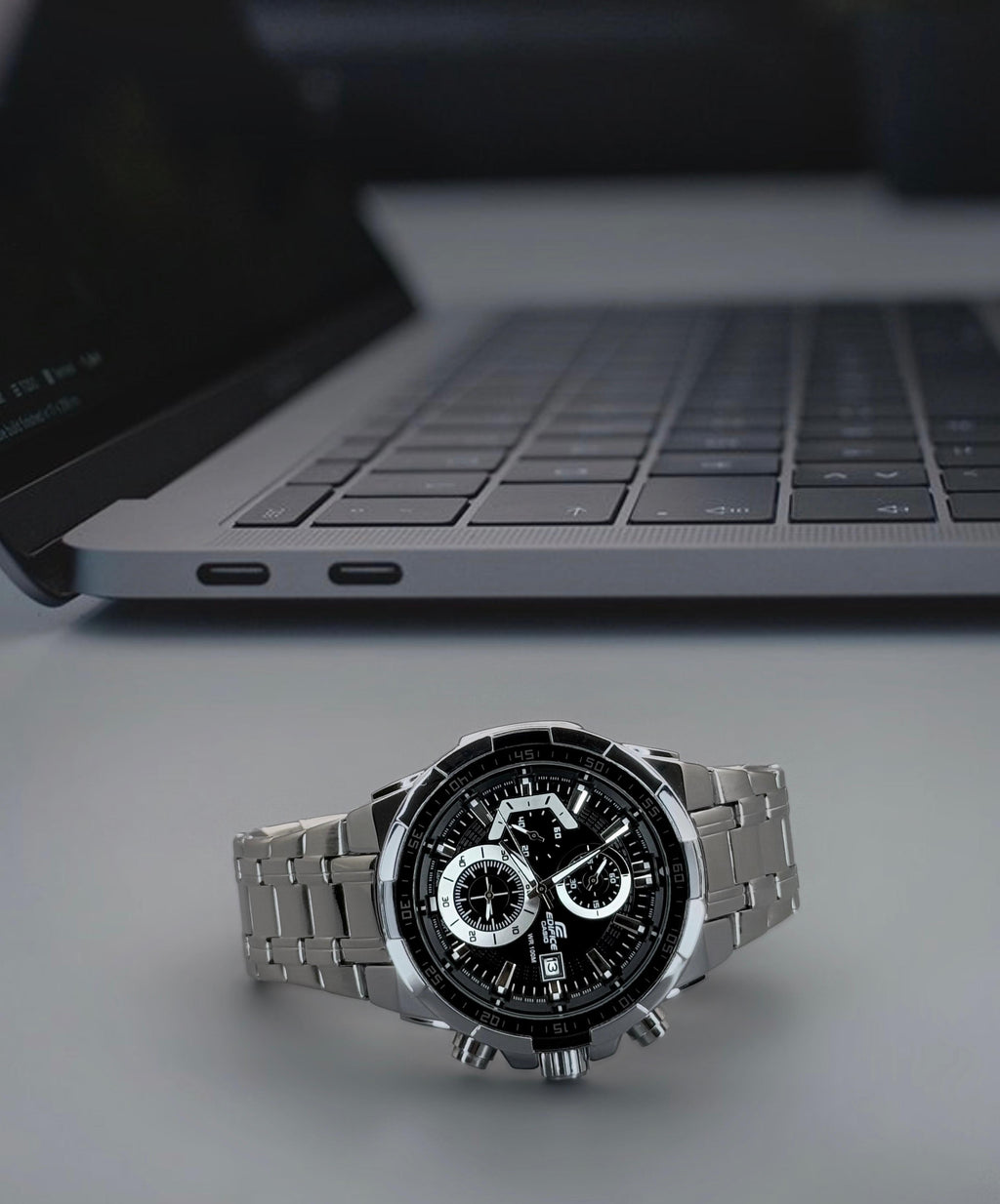 Edifice Efr Standard Chronographs