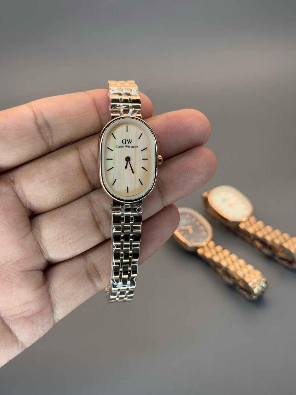 Daniel Wellington Oval Edition