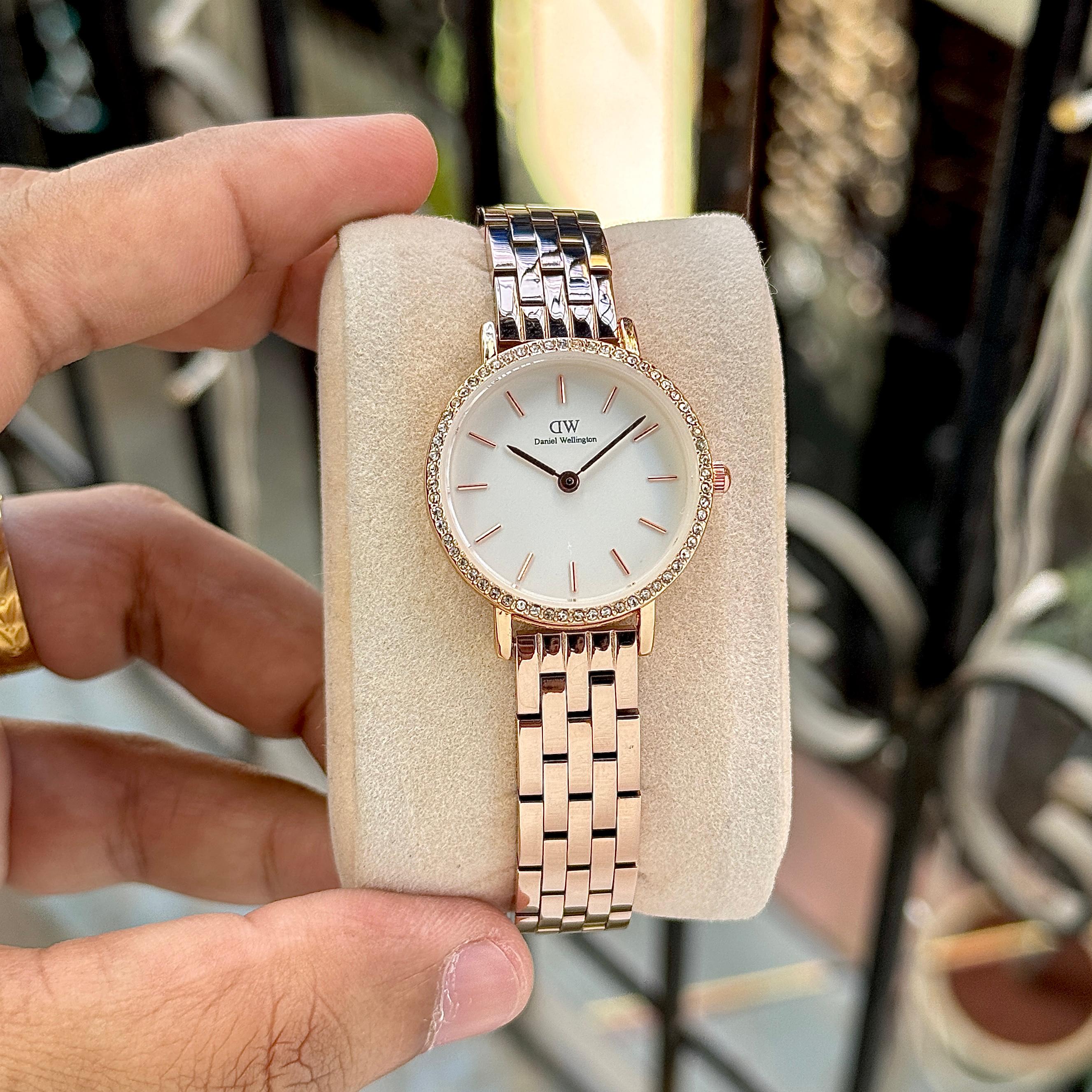 Daniel Wellington Petite Lumine