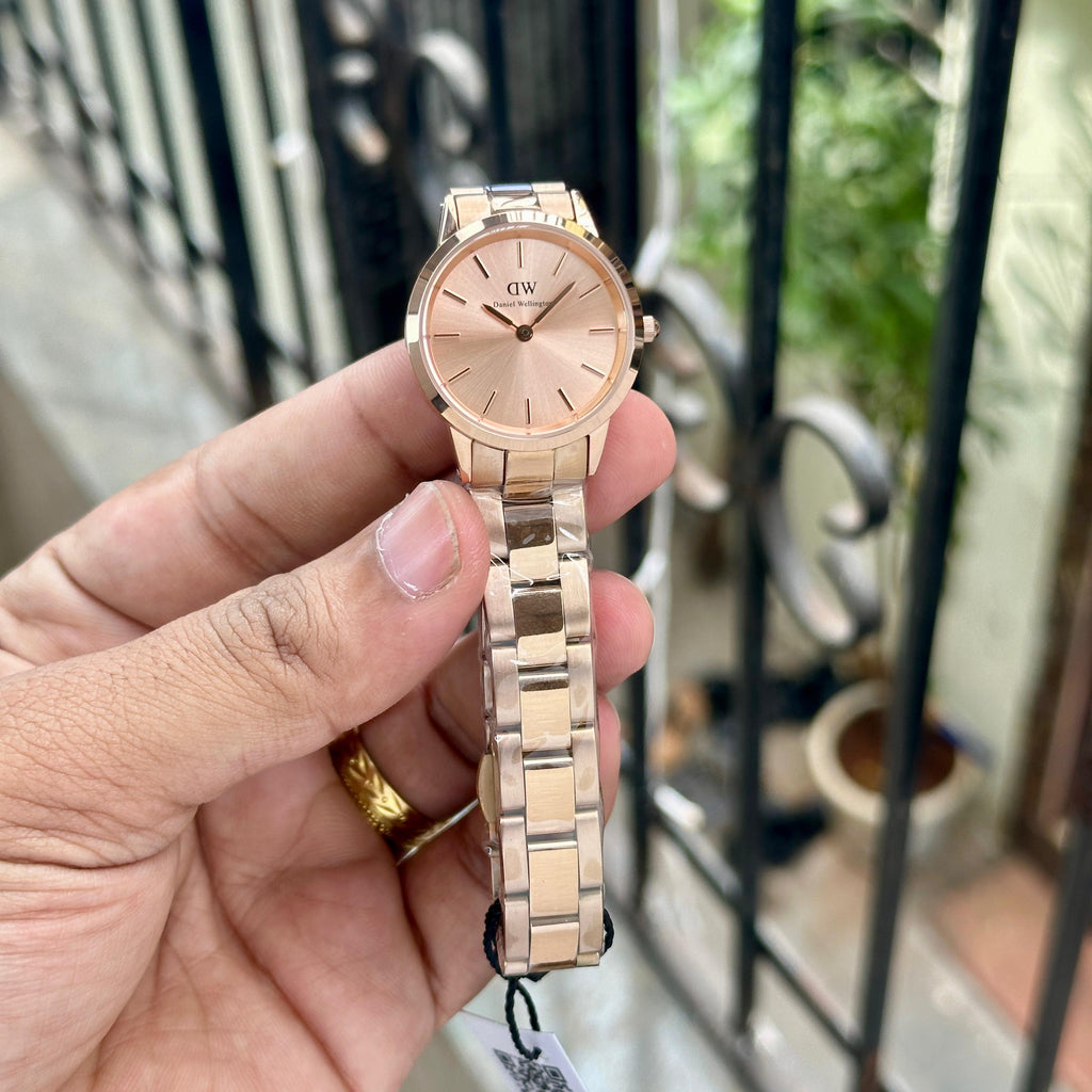 Daniel Wellington Iconic Link